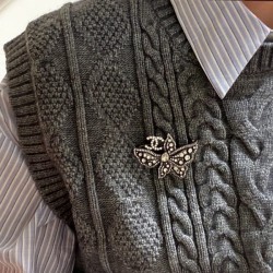 This season's trend item brooch 2023SS CHANEL